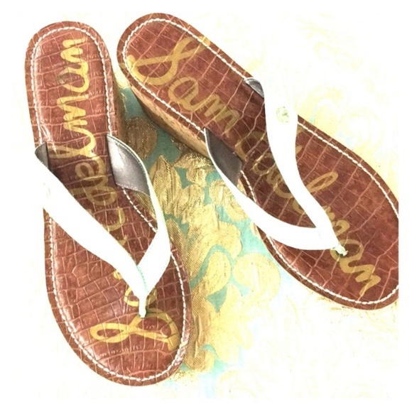 Sam Edelman Romy Wedge - Picture 5 of 7